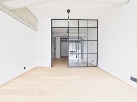. | Pronájem bytu, 3+kk, 66 m²