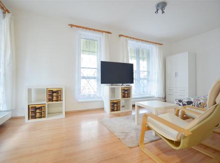 . | Pronájem bytu, 1+1, 34 m²