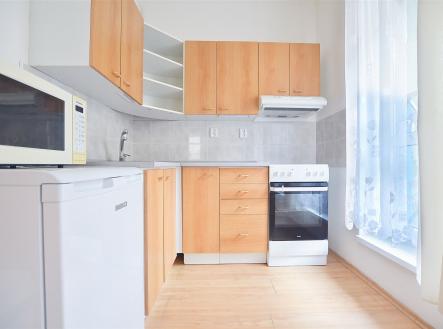 . | Pronájem bytu, 1+1, 34 m²