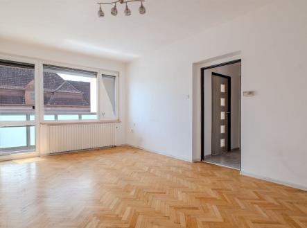 . | Pronájem bytu, 3+1, 65 m²