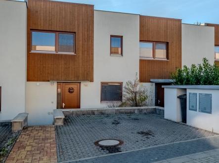 . | Pronájem - dům/vila, 105 m²