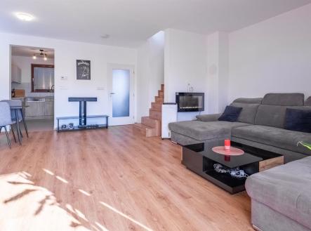 . | Pronájem - dům/vila, 105 m²
