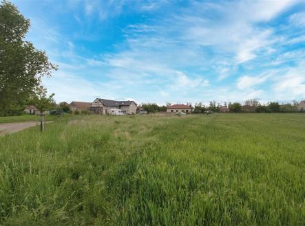 . | Prodej - pozemek pro bydlení, 1 392 m²