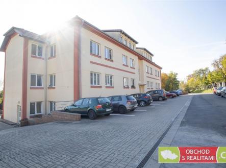 . | Pronájem bytu, 1+kk, 38 m²