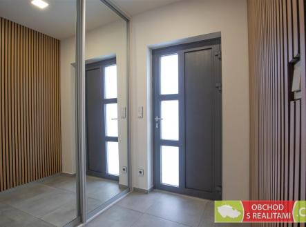 . | Prodej - dům/vila, 171 m²