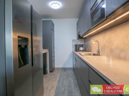 . | Pronájem bytu, 3+kk, 62 m²