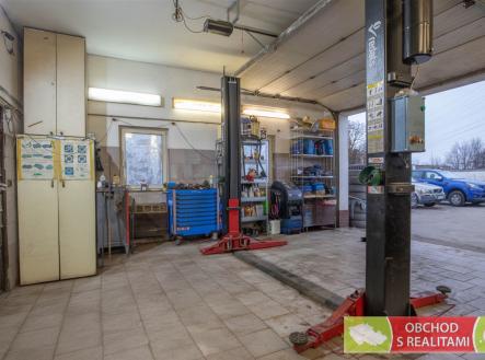 . | Pronájem - skladovací prostor, 48 m²