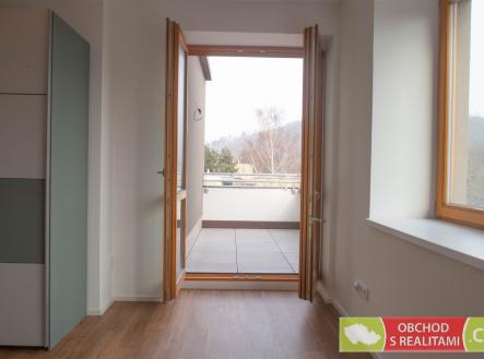 . | Pronájem bytu, 3+kk, 62 m²