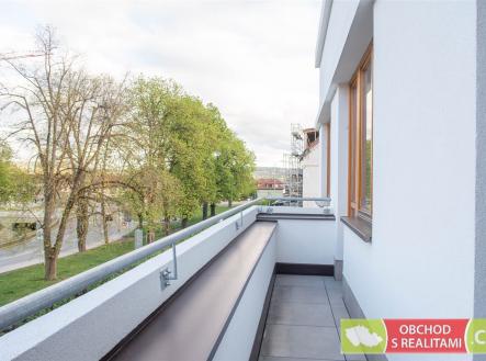 . | Pronájem bytu, 3+kk, 56 m²