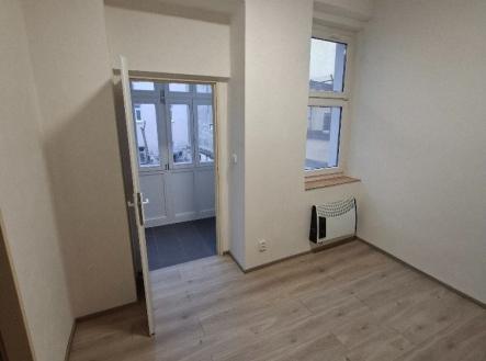 . | Pronájem bytu, 2+1, 50 m²