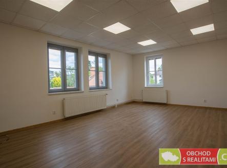 . | Pronájem - kanceláře, 24 m²