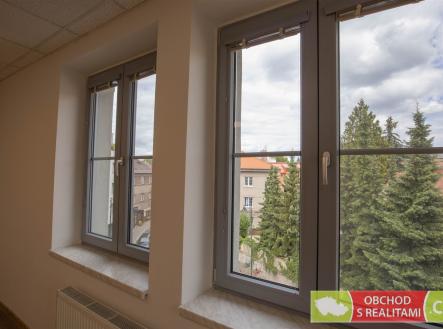 . | Pronájem - kanceláře, 24 m²