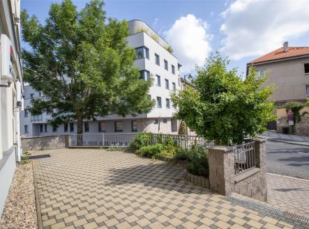. | Pronájem - kanceláře, 24 m²