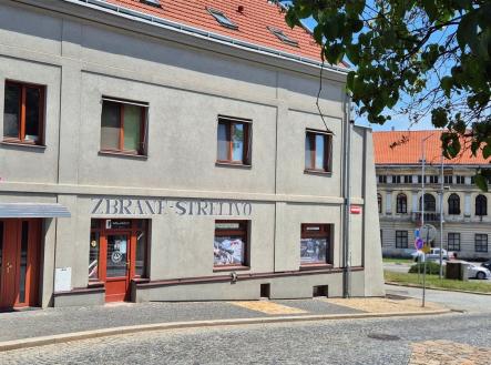 . | Prodej - obchodní prostor, 74 m²