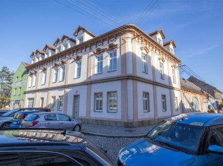 . | Prodej - nájemní dům, 612 m²
