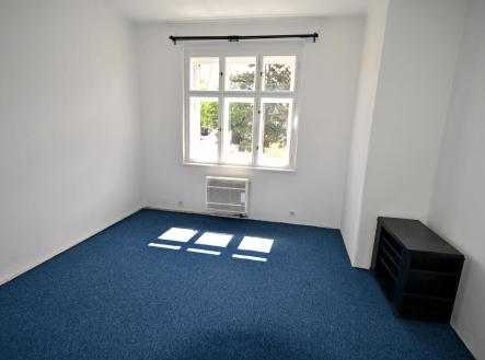 Pronájem bytu, 1+kk, 25 m² obrázek