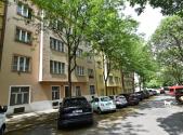 Pronájem - kanceláře, 344 m²
