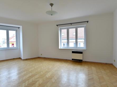 Pronájem bytu, 2+1, 82 m² obrázek