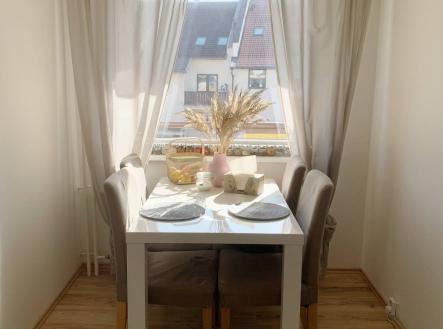 Bez popisku | Pronájem bytu, 3+1, 75 m²