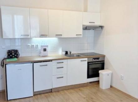 Bez popisku | Pronájem bytu, 1+kk, 35 m²