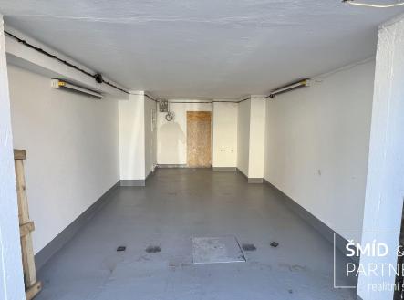 IMG_8304.jpg | Pronájem - malý objekt/garáž