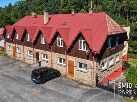 Prodej - dům/vila, 828 m²