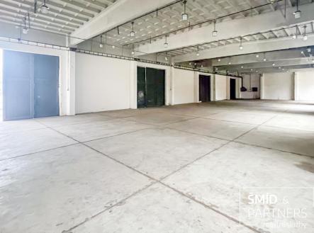 Pronájem - skladovací prostor, 1 170 m²