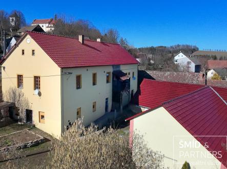 dji_fly_20250318_140018_0038_1742303082943_photo-2 2.jpg | Prodej - dům/vila, 239 m²