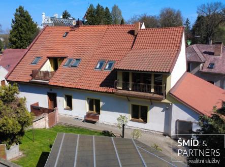 dji_fly_20260418_105224_275_1776502351541_photo_optimized.jpg | Prodej - dům/vila, 800 m²