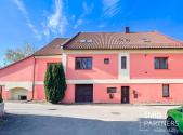 Prodej - dům/vila, 800 m²