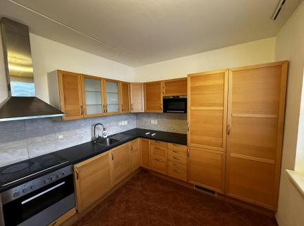 Pronájem bytu, 4+1, 86 m² obrázek