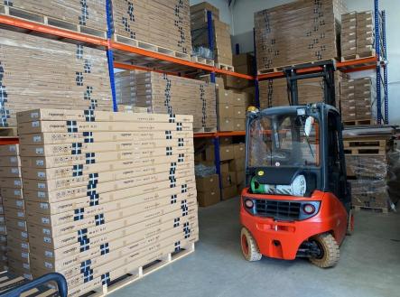 IMG_2649.jpg | Pronájem - skladovací prostor, 280 m²