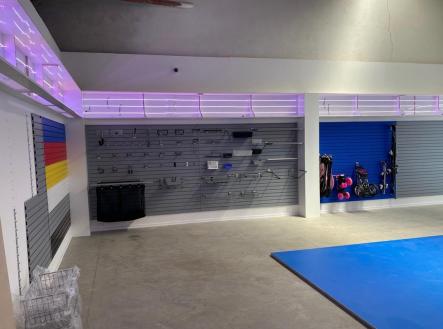 IMG_2125.jpg | Pronájem - skladovací prostor, 317 m²