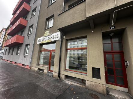 IMG_7350.JPEG | Pronájem - obchodní prostor, 50 m²