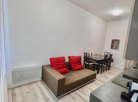 8a05169f-d178-4006-83a8-84314cde19ef.jpg | Pronájem bytu, 2+kk, 47 m²