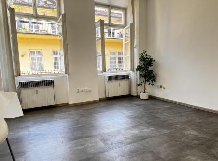 Pronájem - komerční objekt, jiný, 20 m² obrázek
