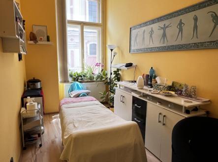 Pronájem - komerční objekt, jiný, 13 m² obrázek