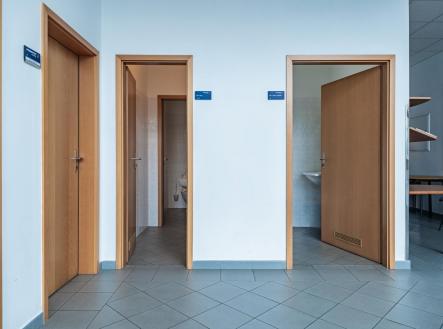 DSCF5761-HDR.jpg | Pronájem - kanceláře, 51 m²