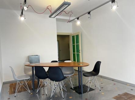 IMG_8983.jpeg | Pronájem - kanceláře, 110 m²