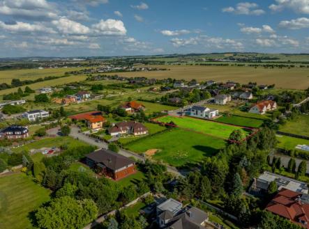 Bez popisku | Prodej - pozemek pro bydlení, 2 303 m²