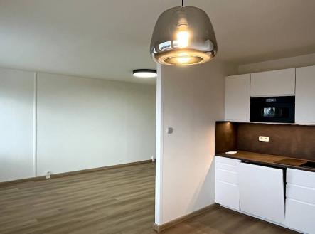 Bez popisku | Pronájem bytu, 3+1, 73 m²