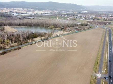 Photo_6750252_DJI_44_jpg_5007430_0_202432613202_photo_original_resized.jpg | Prodej - pozemek pro komerční výstavbu, 74 902 m²