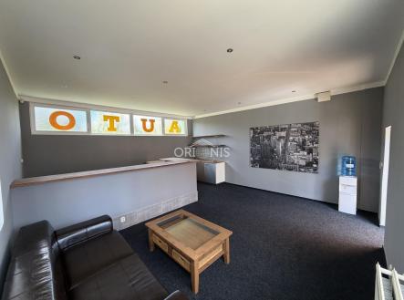 IMG_2736.jpeg | Pronájem - komerční objekt, průmyslový areál, 297 m²