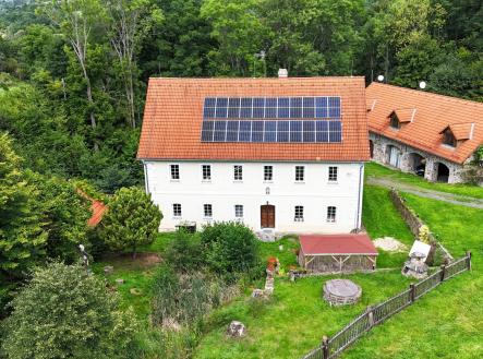 dji_fly_20250806_132204_0046_1756983954396_photo.jpg | Prodej - penzion, 600 m²