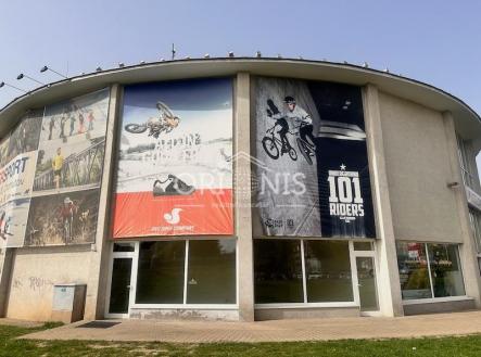 IMG_0087.jpeg | Pronájem - obchodní prostor, 70 m²