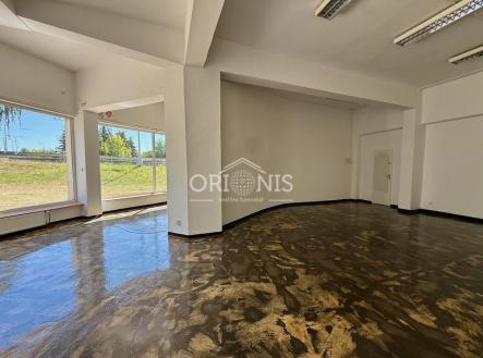 IMG_8195.jpeg | Pronájem - obchodní prostor, 70 m²