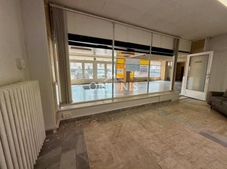 IMG_4237.jpeg | Pronájem - obchodní prostor, 15 m²