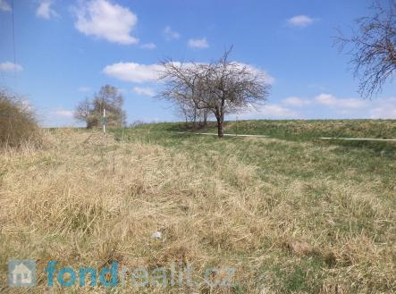 . | Prodej - pozemek, zemědělská půda, 5 703 m²