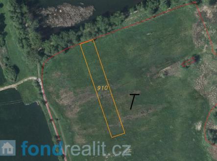 Prodej - pozemek, zemědělská půda, 2 352 m²
