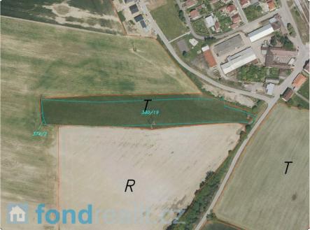 Prodej - pozemek, zemědělská půda, 14 130 m²